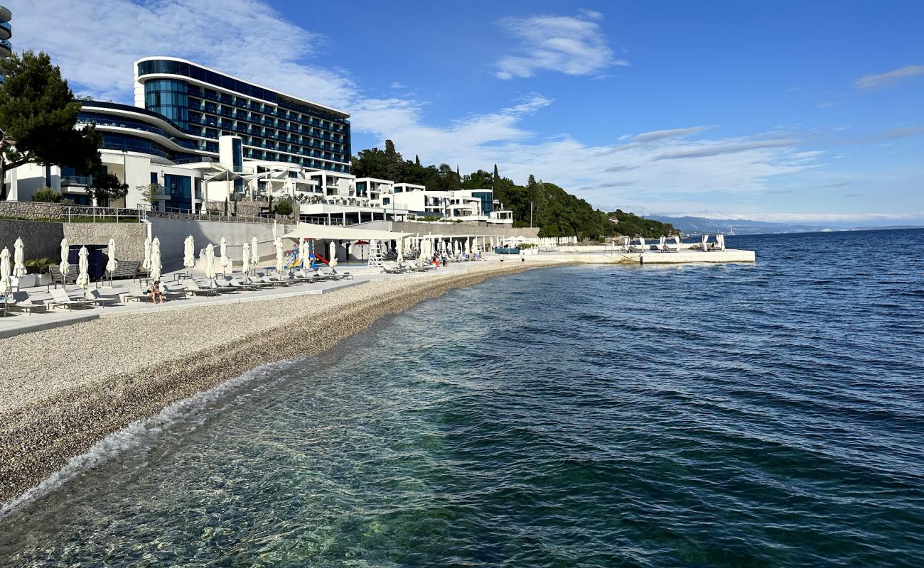 Photo de Plaza Hotel Hilton avec petits galets gris de surface