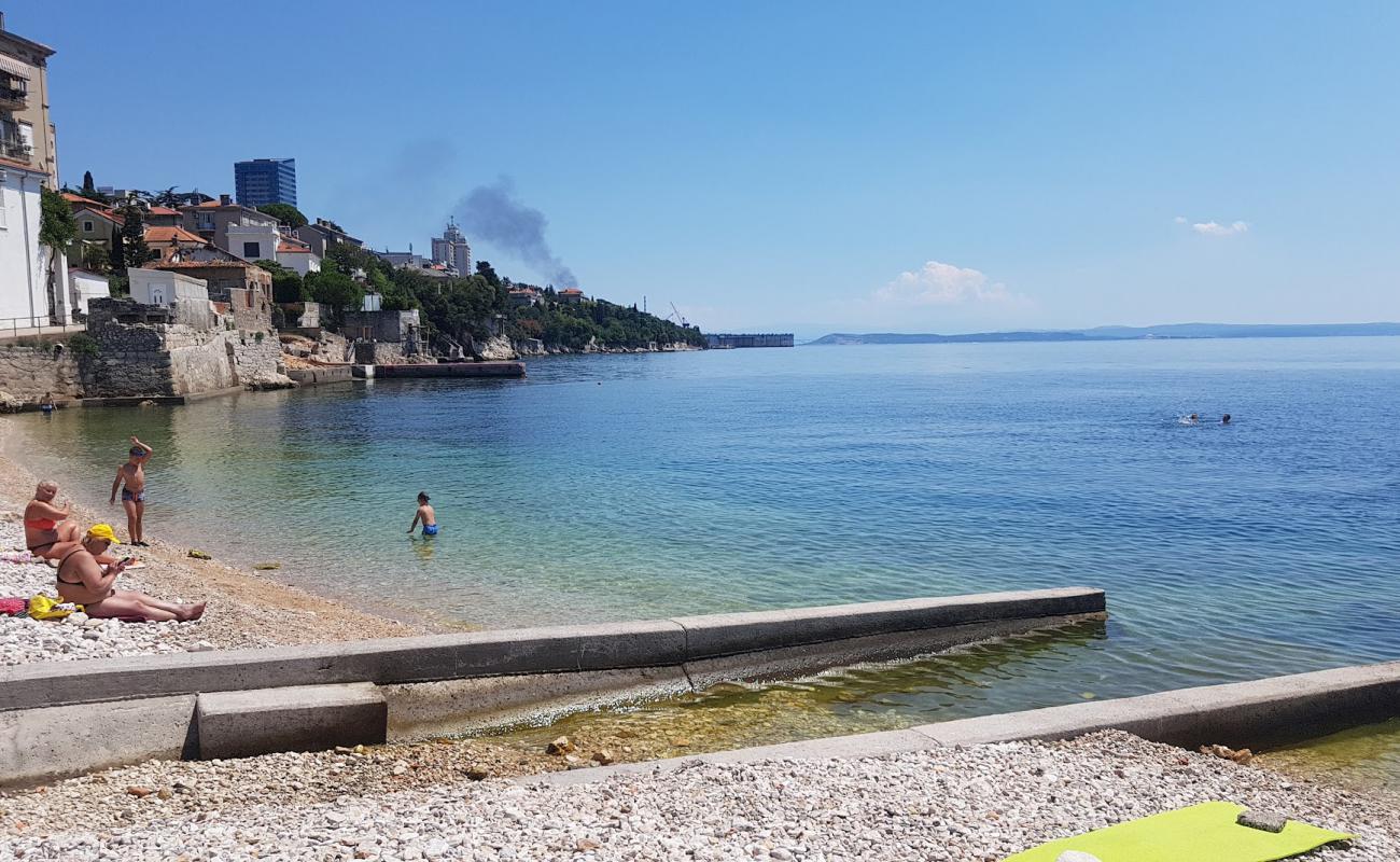 Photo de Brajdica Dog Beach avec caillou gris de surface