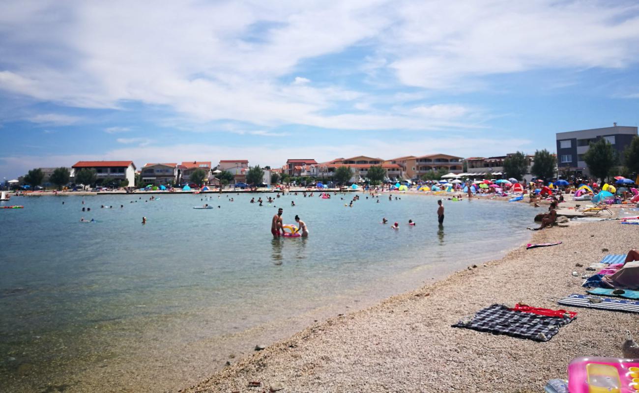 Photo de Plaza Zitna avec caillou gris de surface