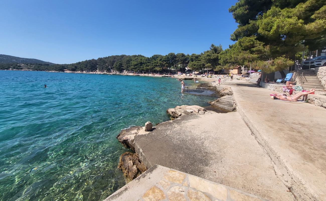 Photo de Beach Zamalin avec béton de surface