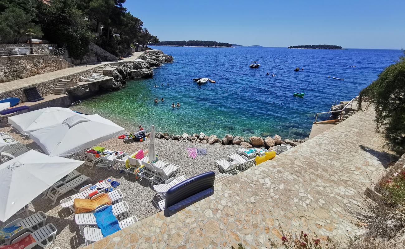 Photo de Tepli Bok Beach avec roches de surface