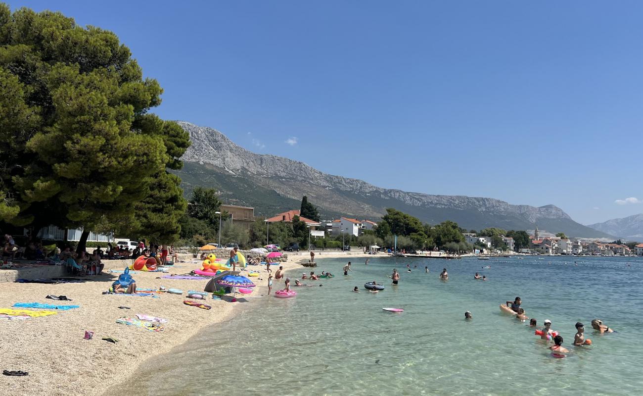 Photo de Beach Baletna Skola avec caillou fin clair de surface