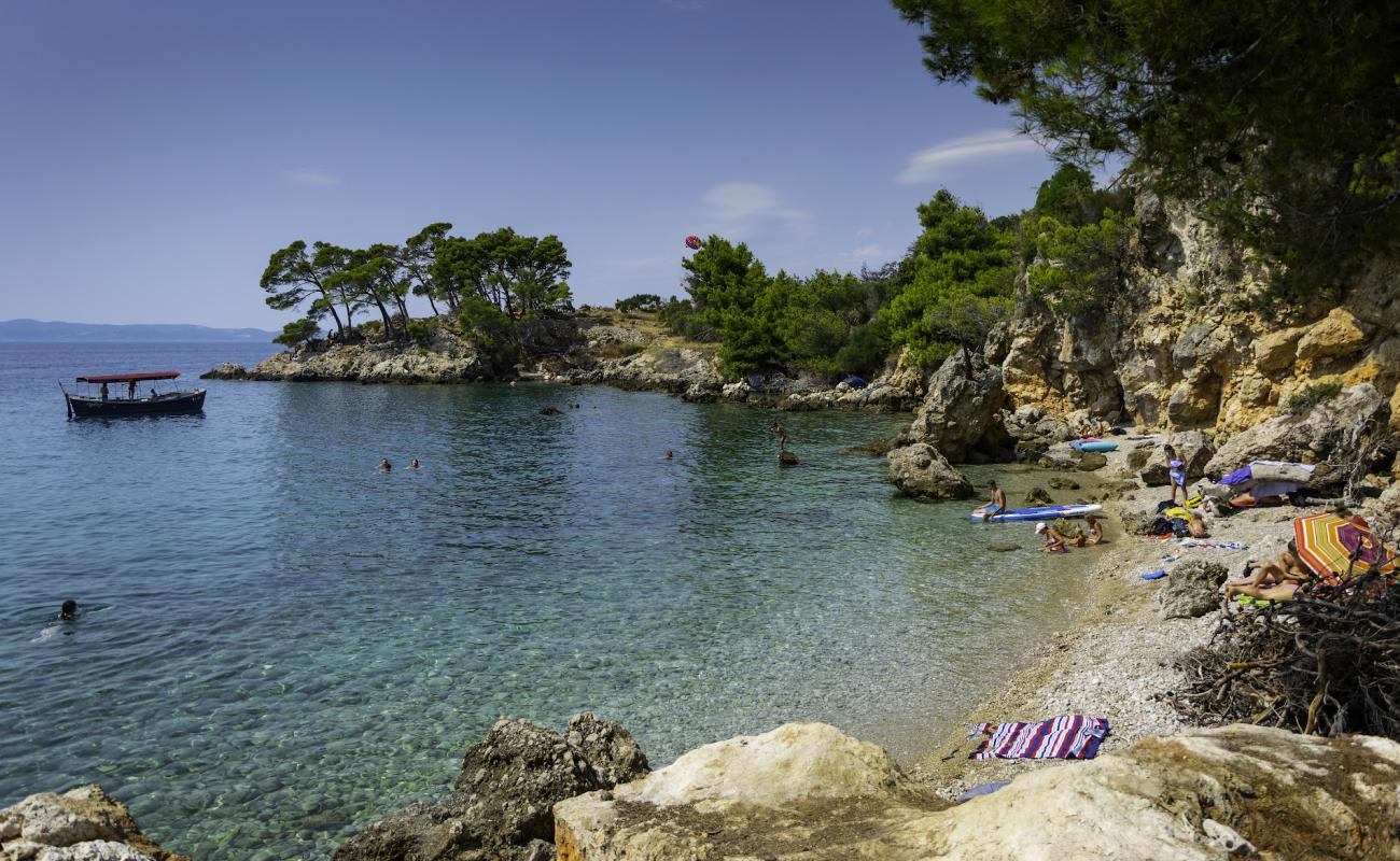 Photo de Beach Garma avec caillou fin clair de surface