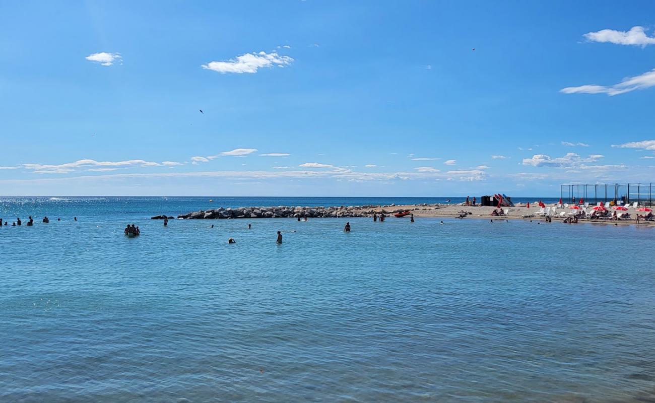 Photo de Umag Sand Beach avec sable beige de surface