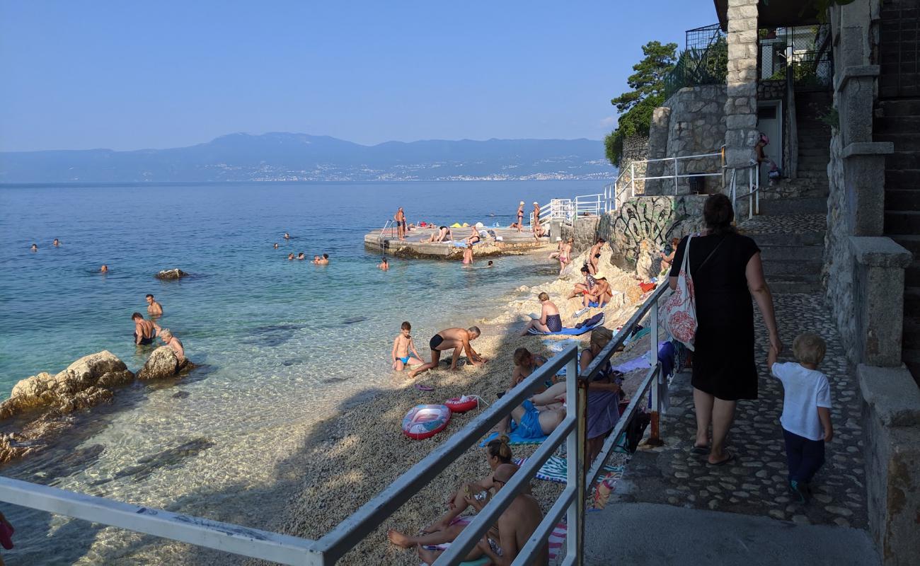 Photo de Srebrena Beach avec caillou fin gris de surface