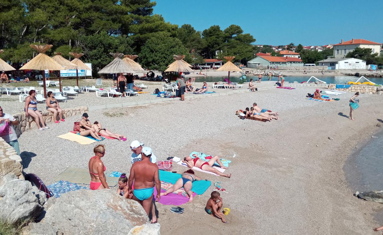 Photo de Lukobran Beach avec caillou fin gris de surface