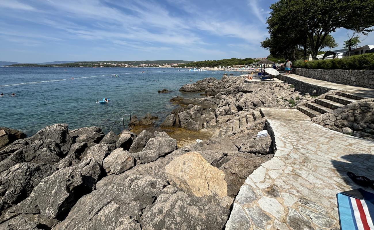 Photo de Plaza Borik avec béton de surface