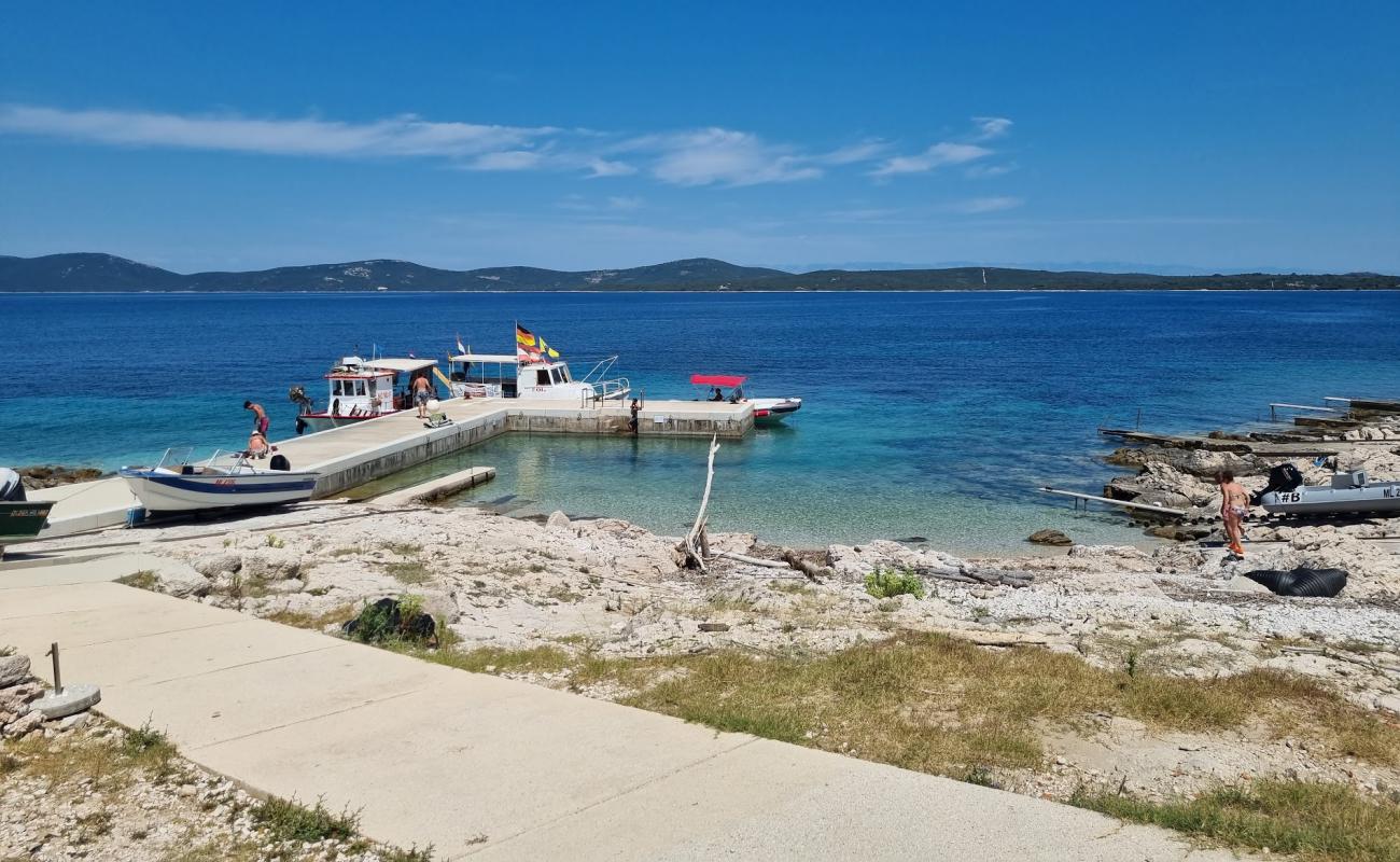 Photo de Male Srakane Beach avec roches de surface