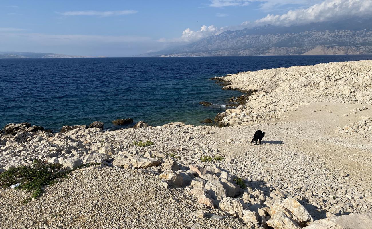 Photo de Dog Beach Jadra avec roches de surface