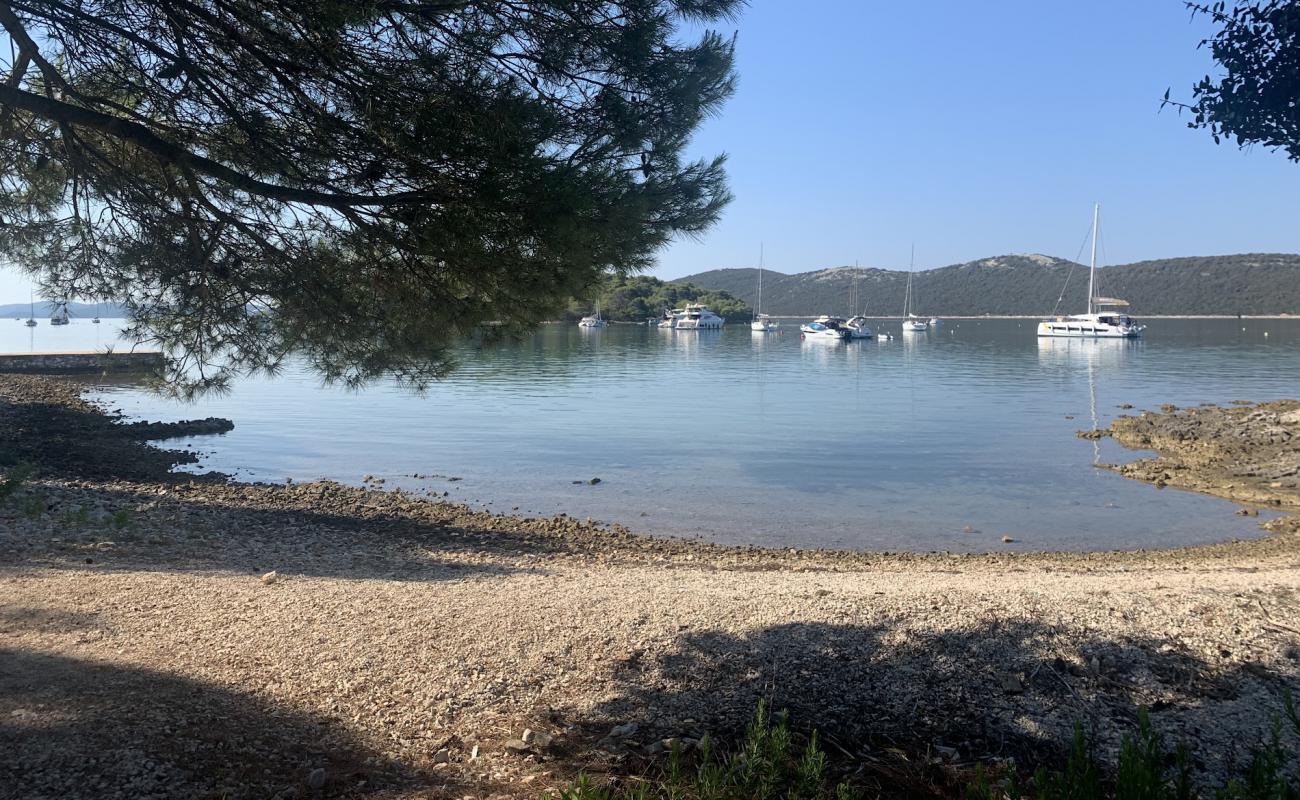 Photo de Beach Vrulje avec roches de surface