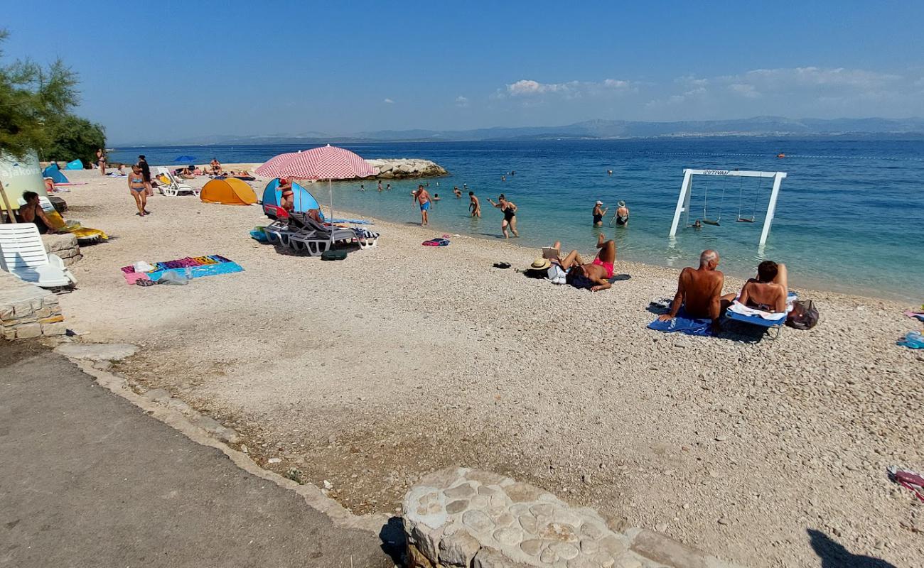 Photo de Sutivan Beach avec caillou clair de surface