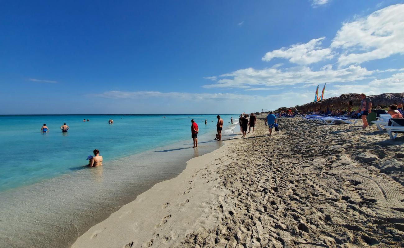 Photo de Memories beach avec sable beige fin de surface