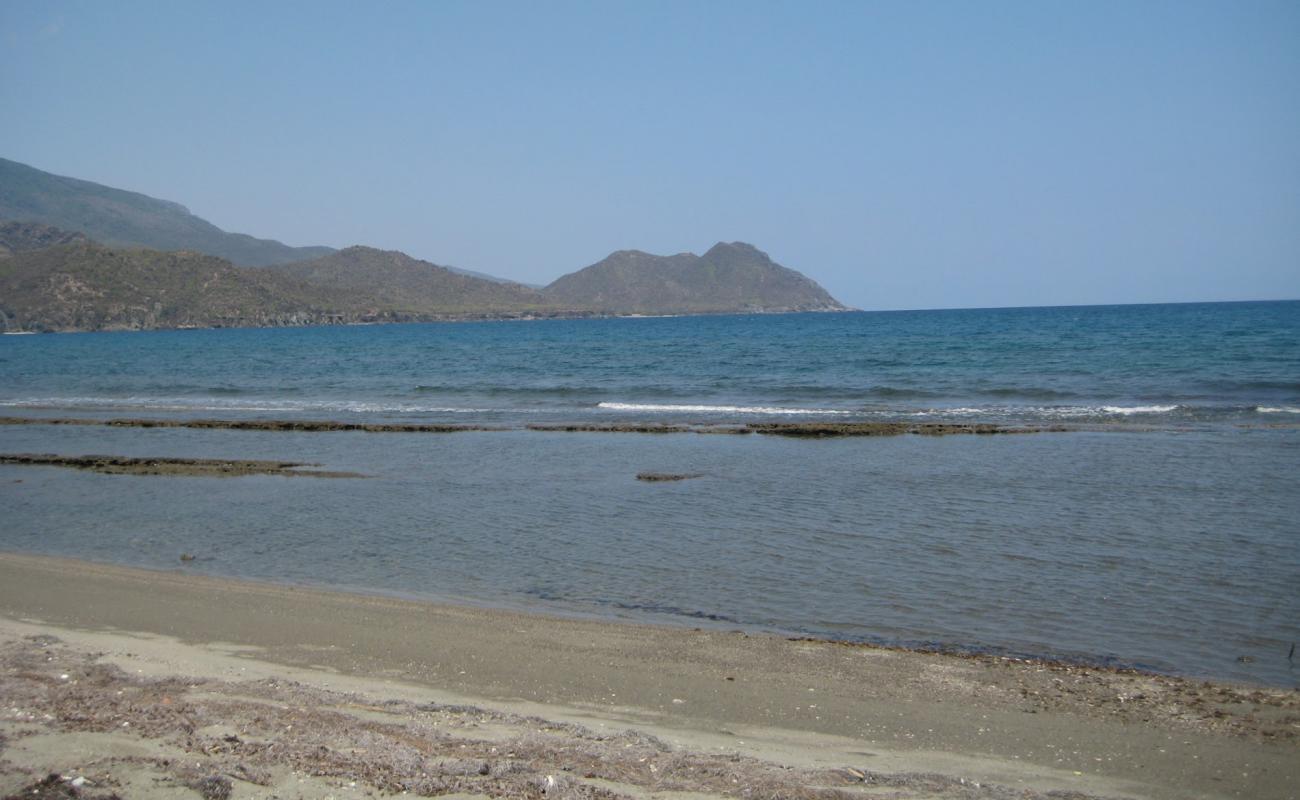 Photo de Playa Cardenero avec sable beige de surface