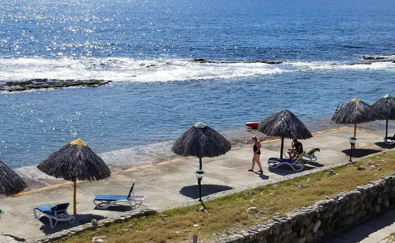 Photo de Playa de Sigua avec béton de surface