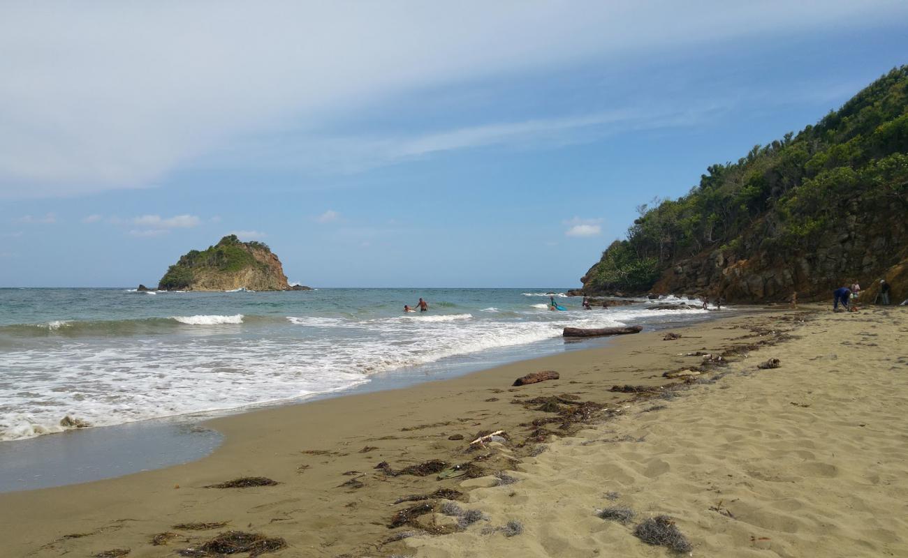 Photo de Playa Blanca avec sable lumineux de surface