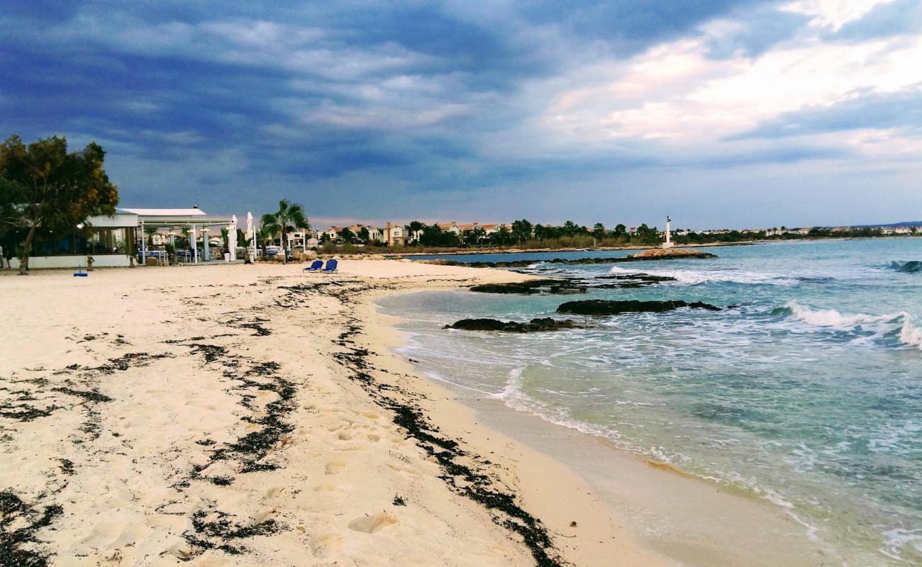 Photo de Liopetri beach avec sable lumineux de surface