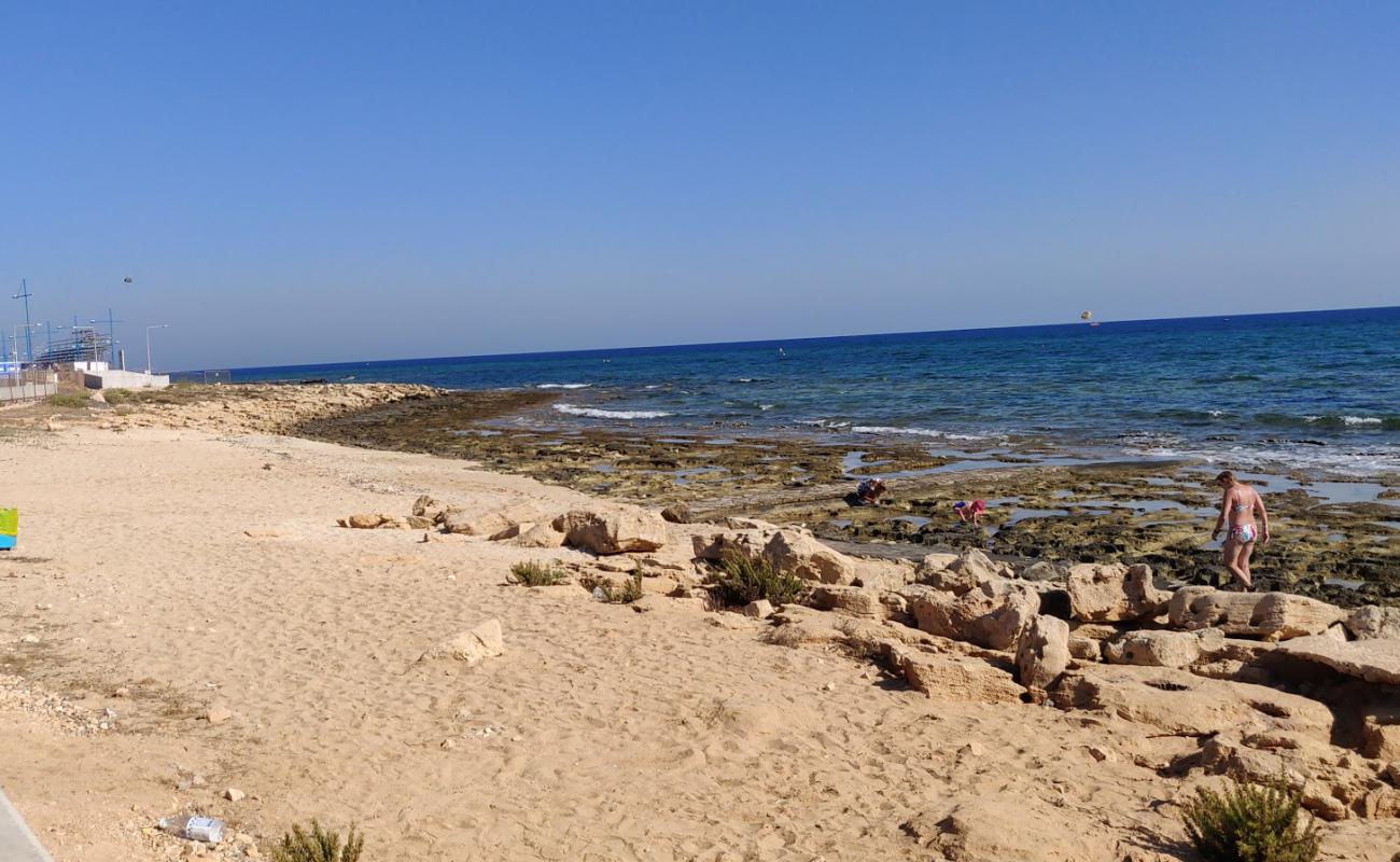 Photo de Loukkos beach avec roches de surface