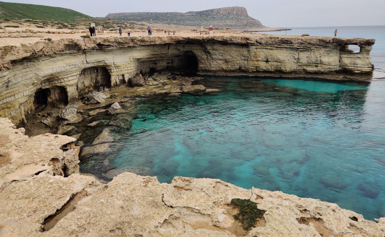 Photo de Sea Caves avec terrain rocheux de surface