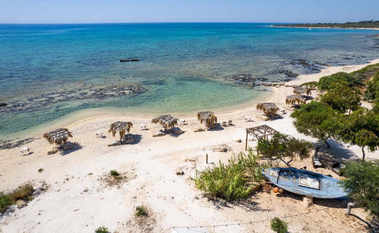 Photo de Thalassines Villas Beach avec sable beige de surface