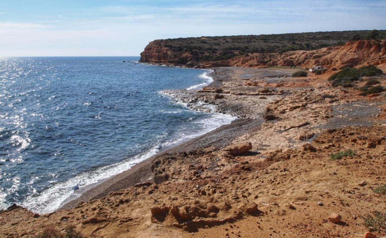 Photo de Avdimou Beach avec terrain rocheux de surface