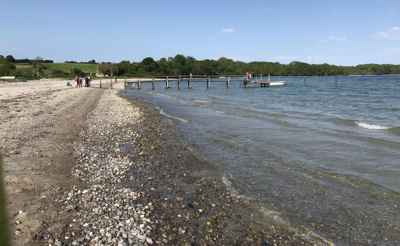 Photo de Vemmingbund Beach avec sable clair avec caillou de surface