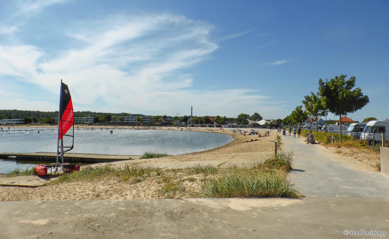 Photo de Aabenraa Beach avec sable beige de surface