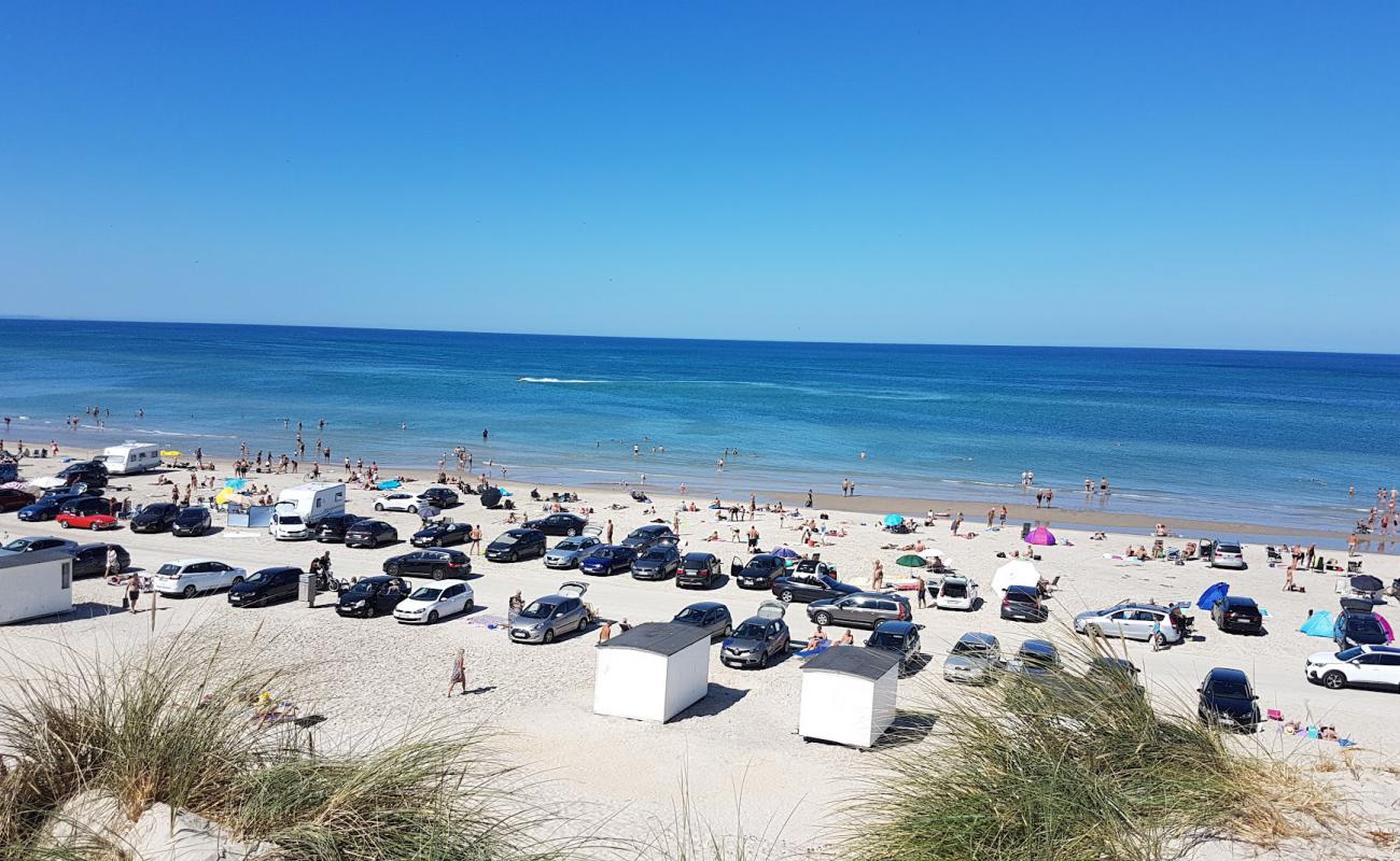 Photo de Blokhus Beach avec sable beige fin de surface