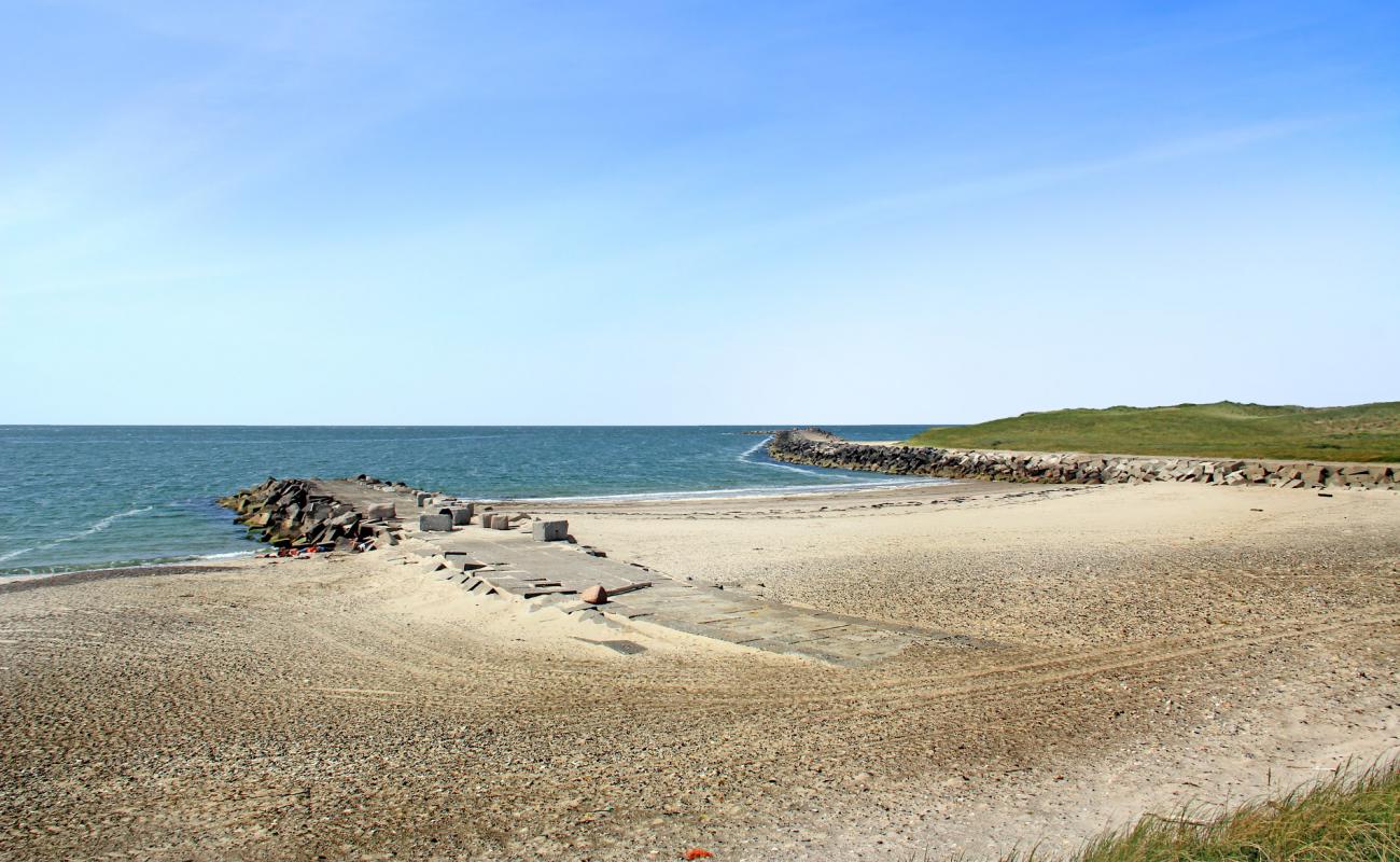 Photo de Hofde Beach avec sable lumineux de surface