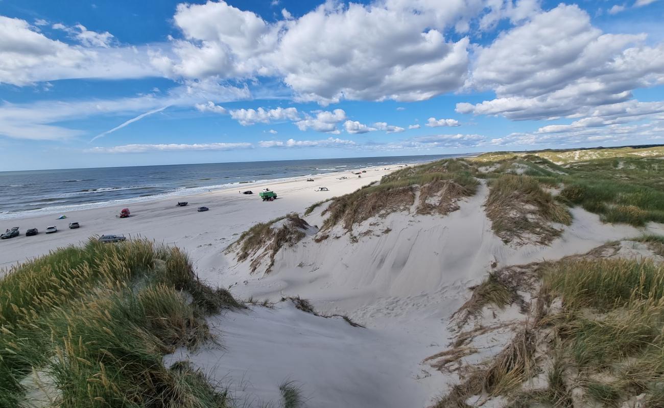 Photo de Borsmos Beach avec sable fin et lumineux de surface