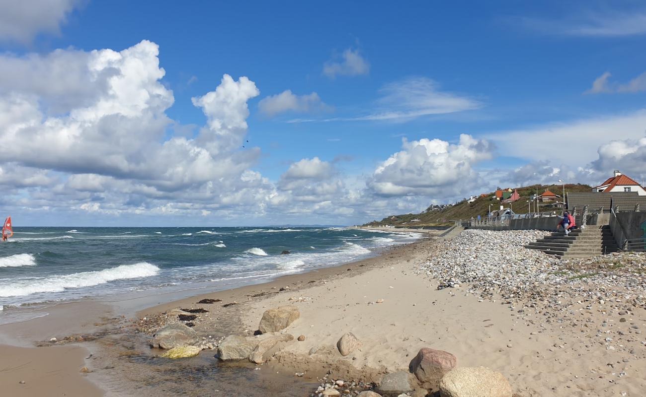 Photo de Rageieje Beach avec sable clair avec caillou de surface