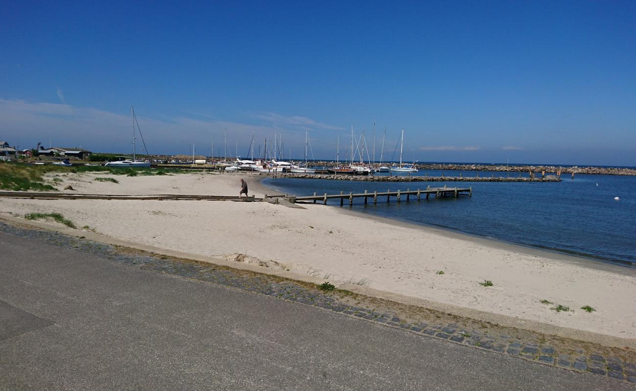 Photo de Norrekaas Strand avec sable lumineux de surface