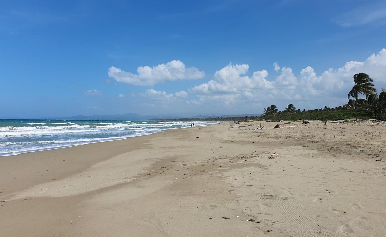 Photo de Playa Boca de Yasica avec sable beige de surface