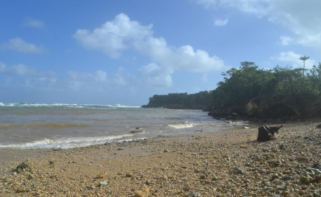 Photo de Playa El Puerto avec roches de surface