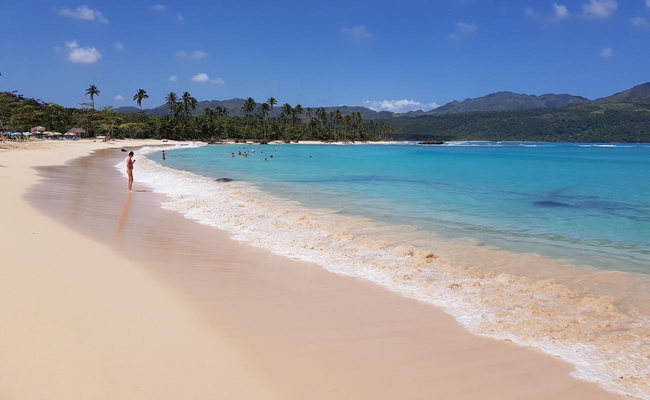 Photo de Plage de Las Galeras avec sable lumineux de surface