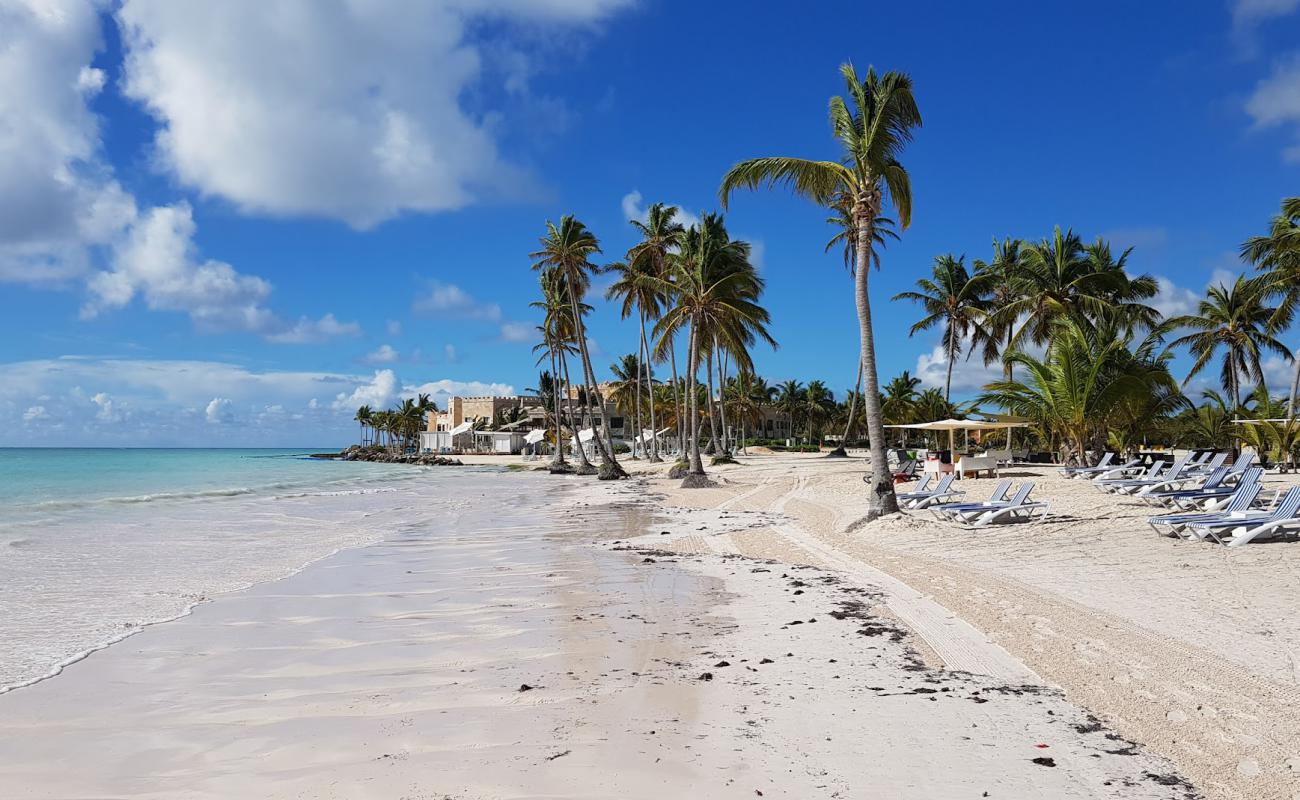 Photo de Plage de Juanillo avec sable fin blanc de surface