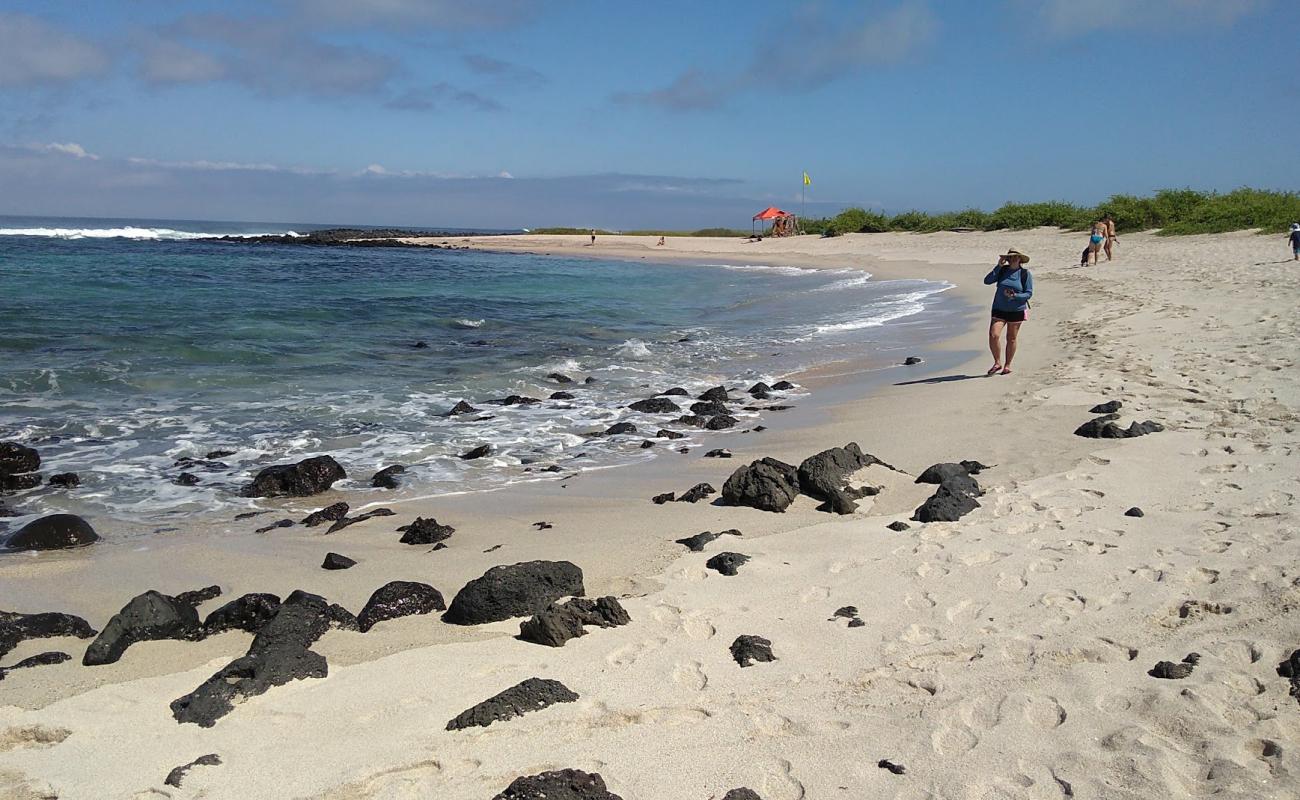 Photo de Playa Loberia avec sable lumineux de surface