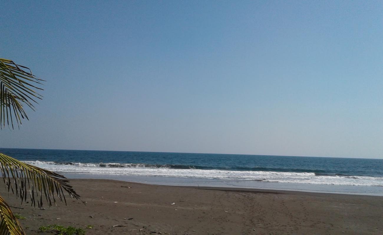 Photo de Siguapilapa beach avec sable brun de surface