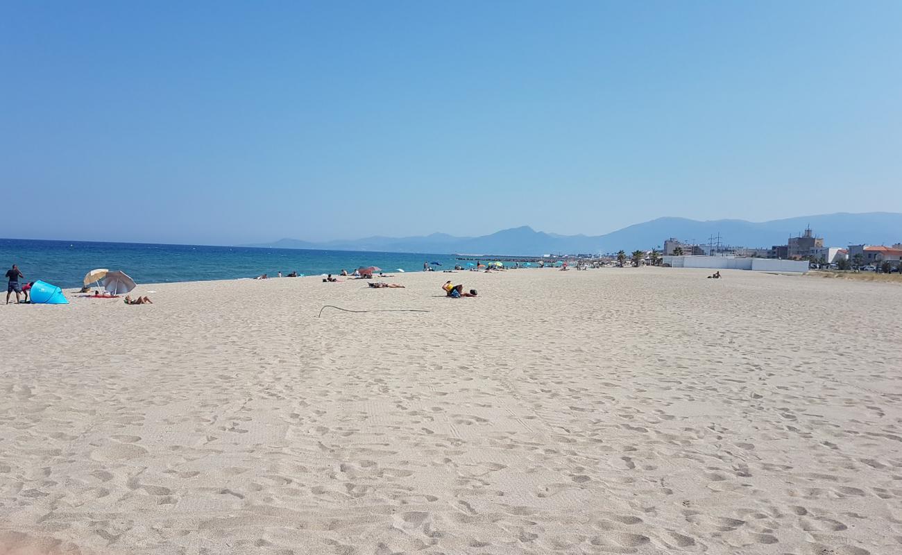 Photo de Saint-Cyprien beach II avec sable fin et lumineux de surface