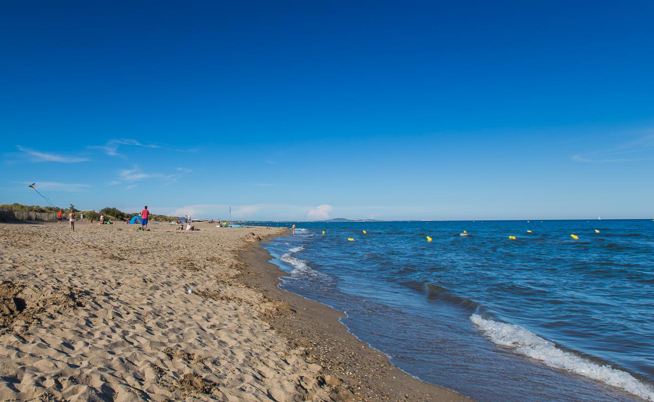 Photo de Sérignan Plage avec sable fin et lumineux de surface