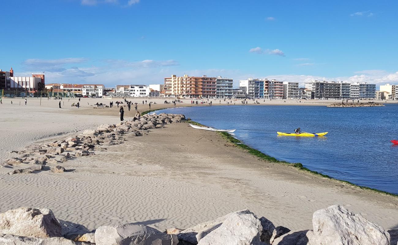 Photo de Palavas beach II avec sable beige fin de surface