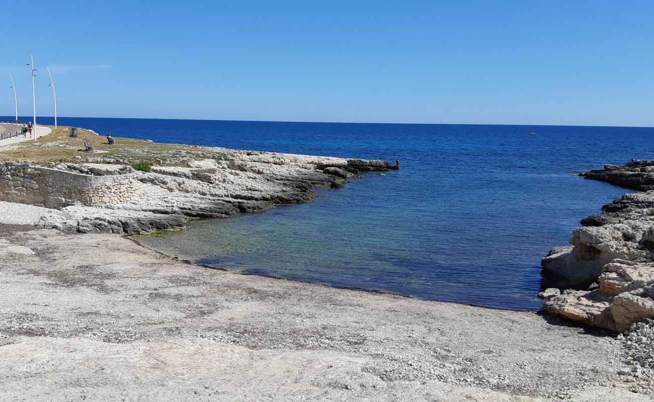 Photo de Anse du Petit Nid avec sable beige & galets de surface