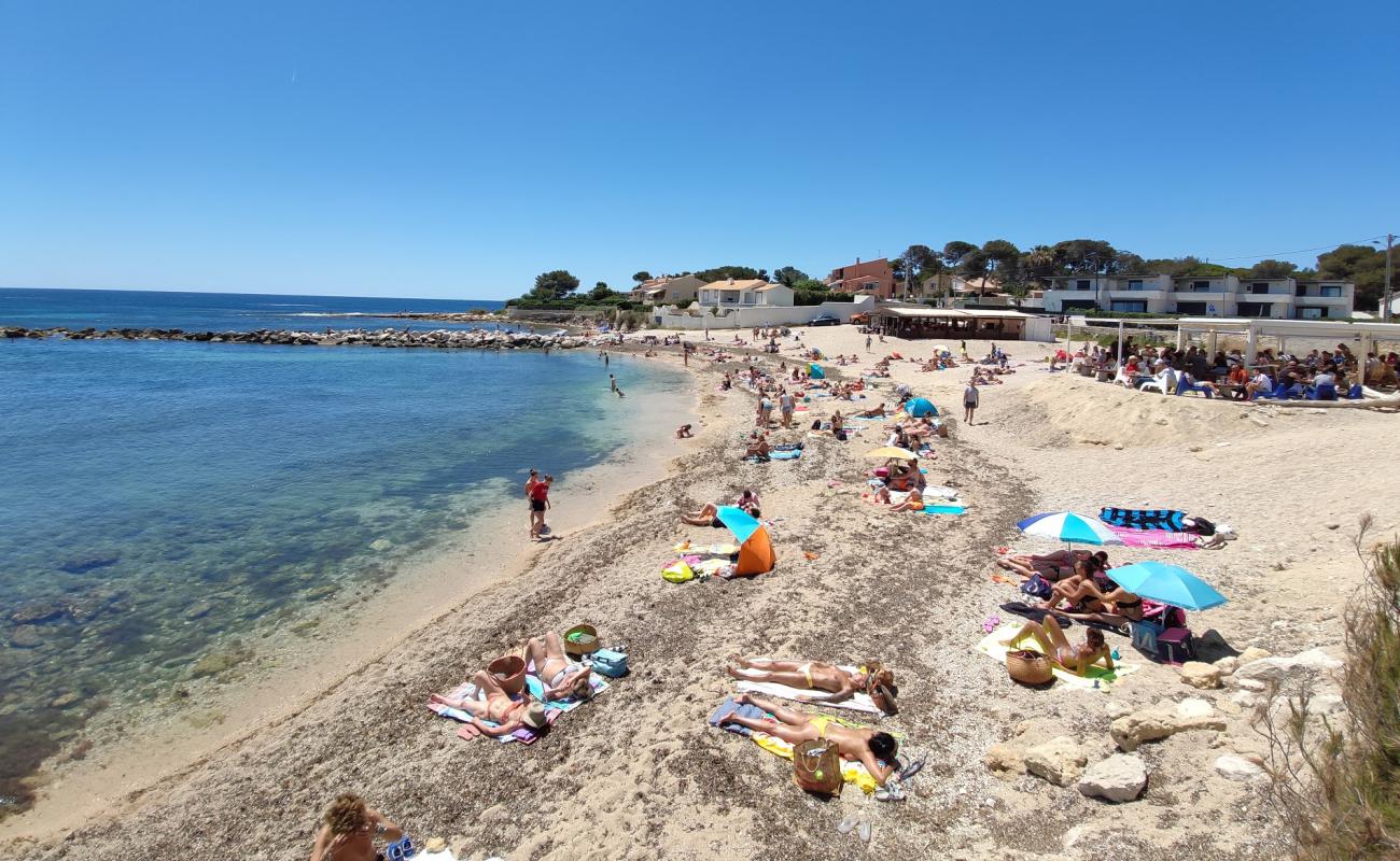 Photo de Sausset-les-Pins beach II avec sable lumineux de surface