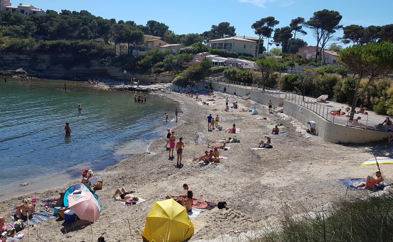 Photo de Cap Rousset beach avec sable beige & galets de surface