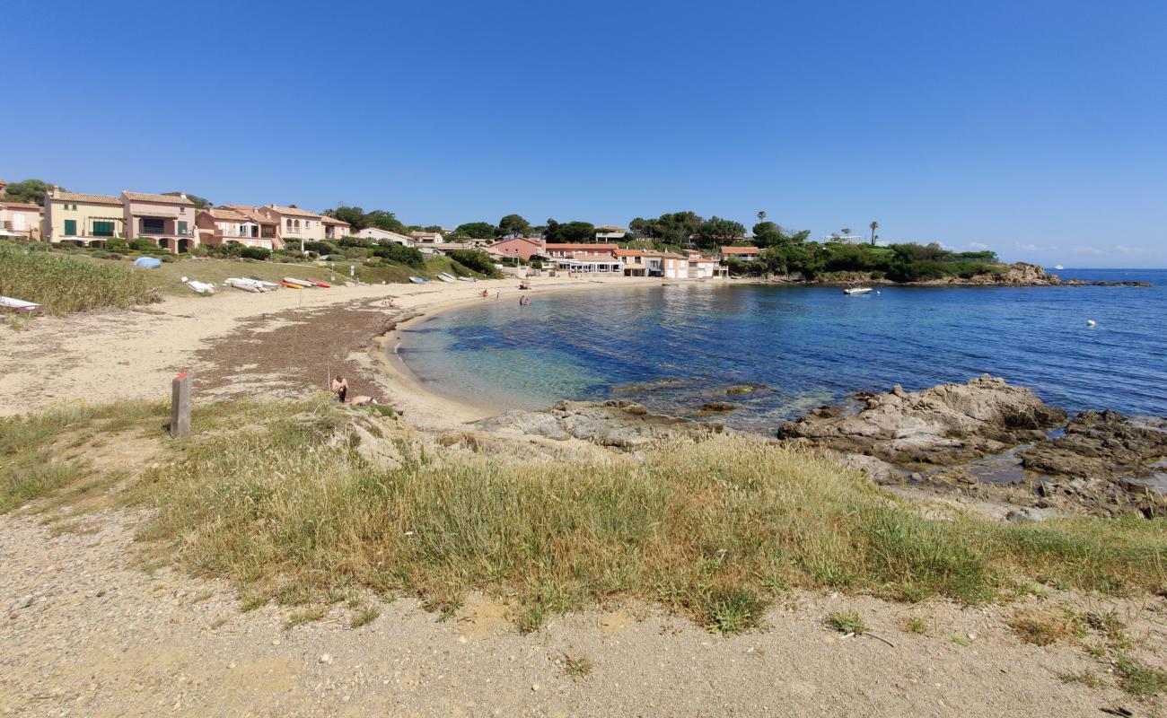 Photo de Good Terrace beach avec sable beige de surface
