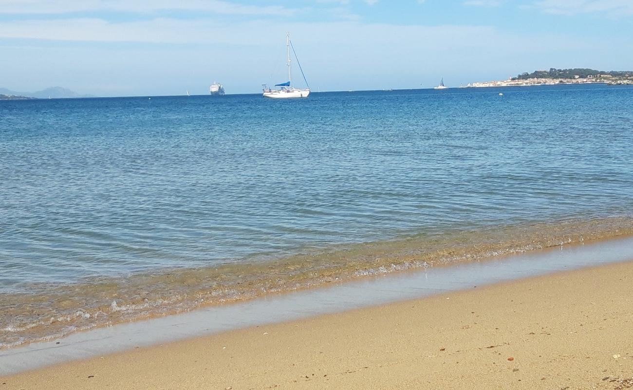 Photo de Plage de Marina Cogolin avec sable beige de surface
