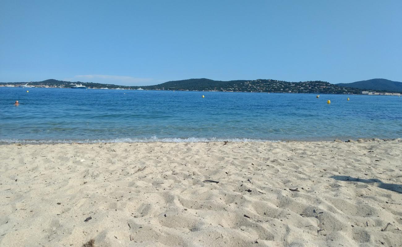 Photo de Plage du Gros Pin avec sable lumineux de surface