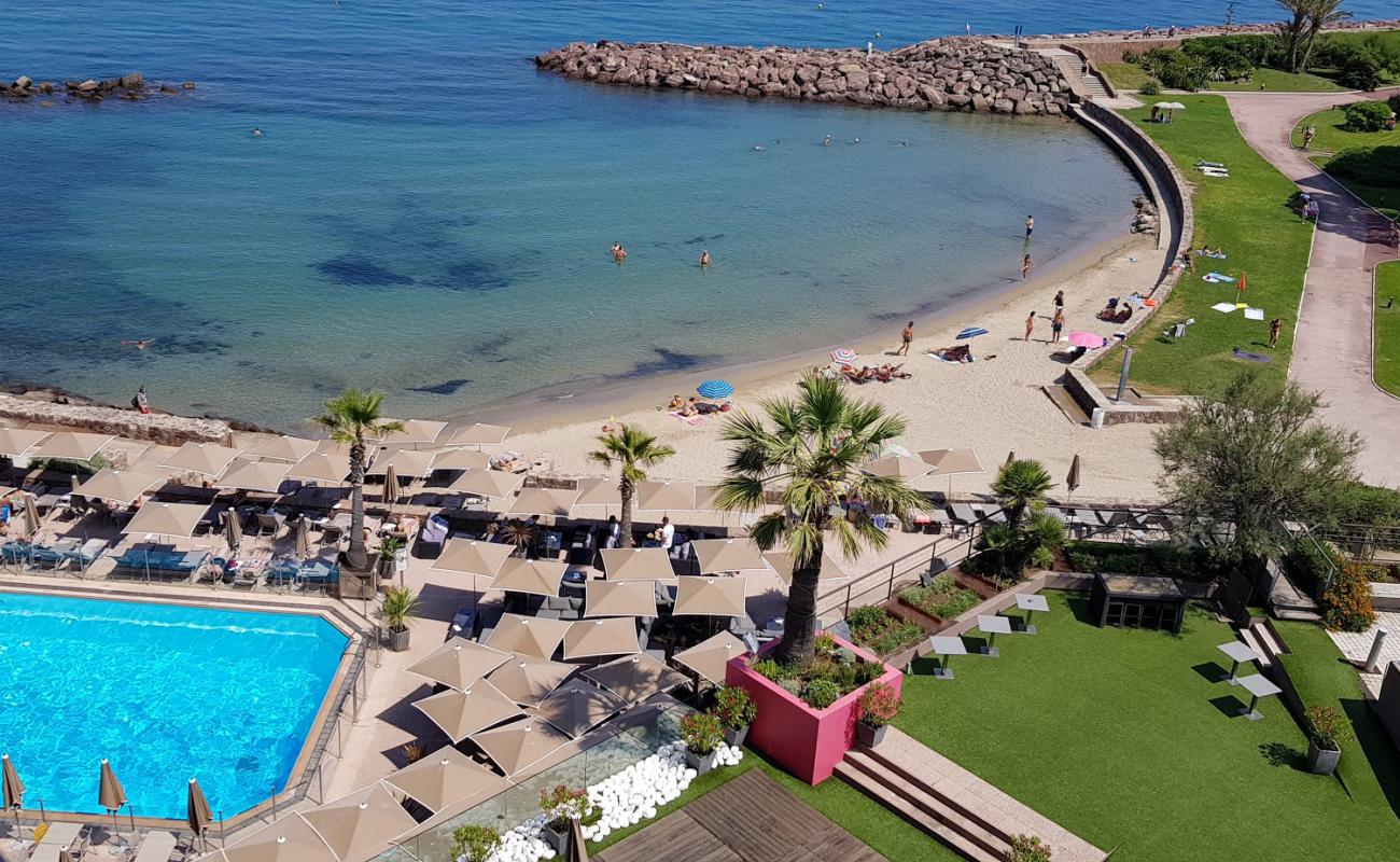 Photo de Pullman hotel beach avec sable fin et lumineux de surface