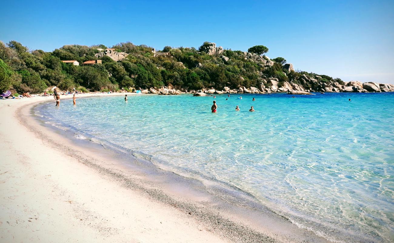 Photo de Plage de Santa Giulia II avec sable lumineux de surface