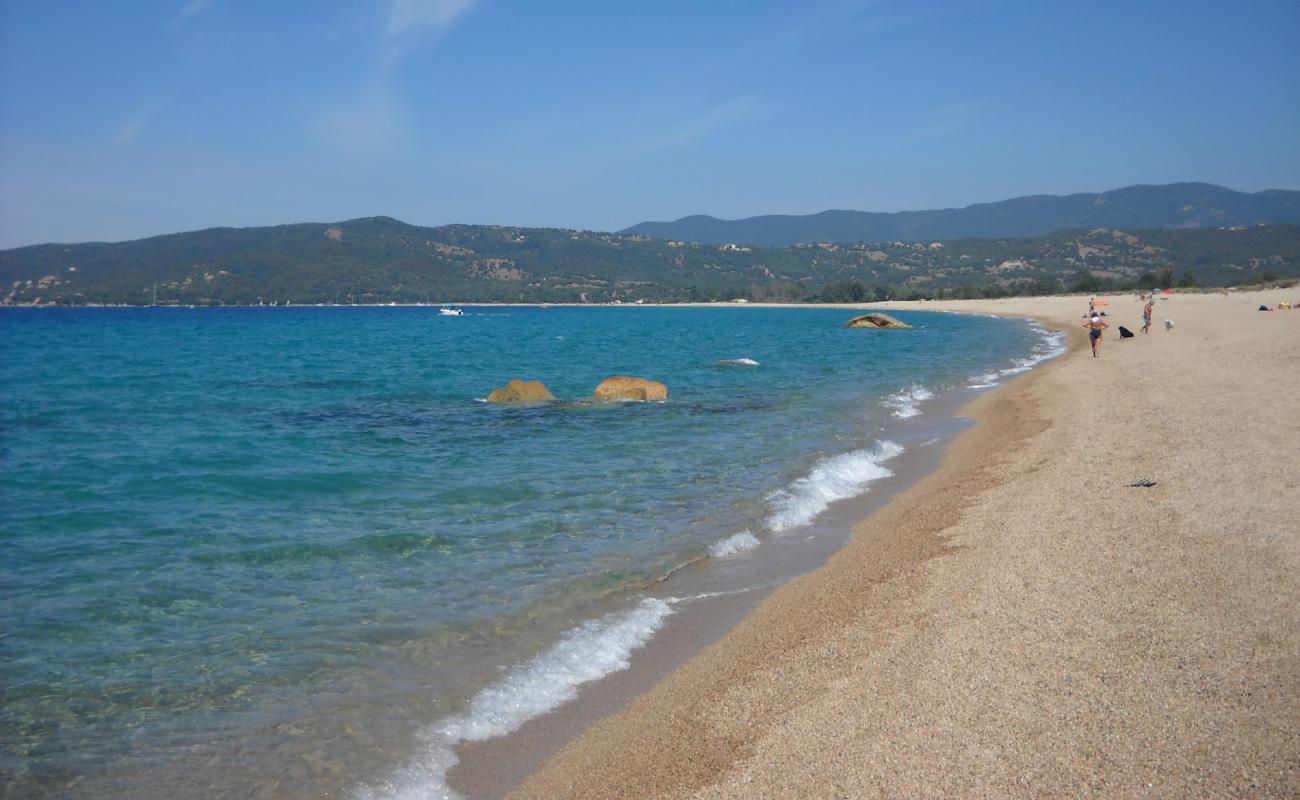 Photo de Tenutella beach avec sable fin et lumineux de surface