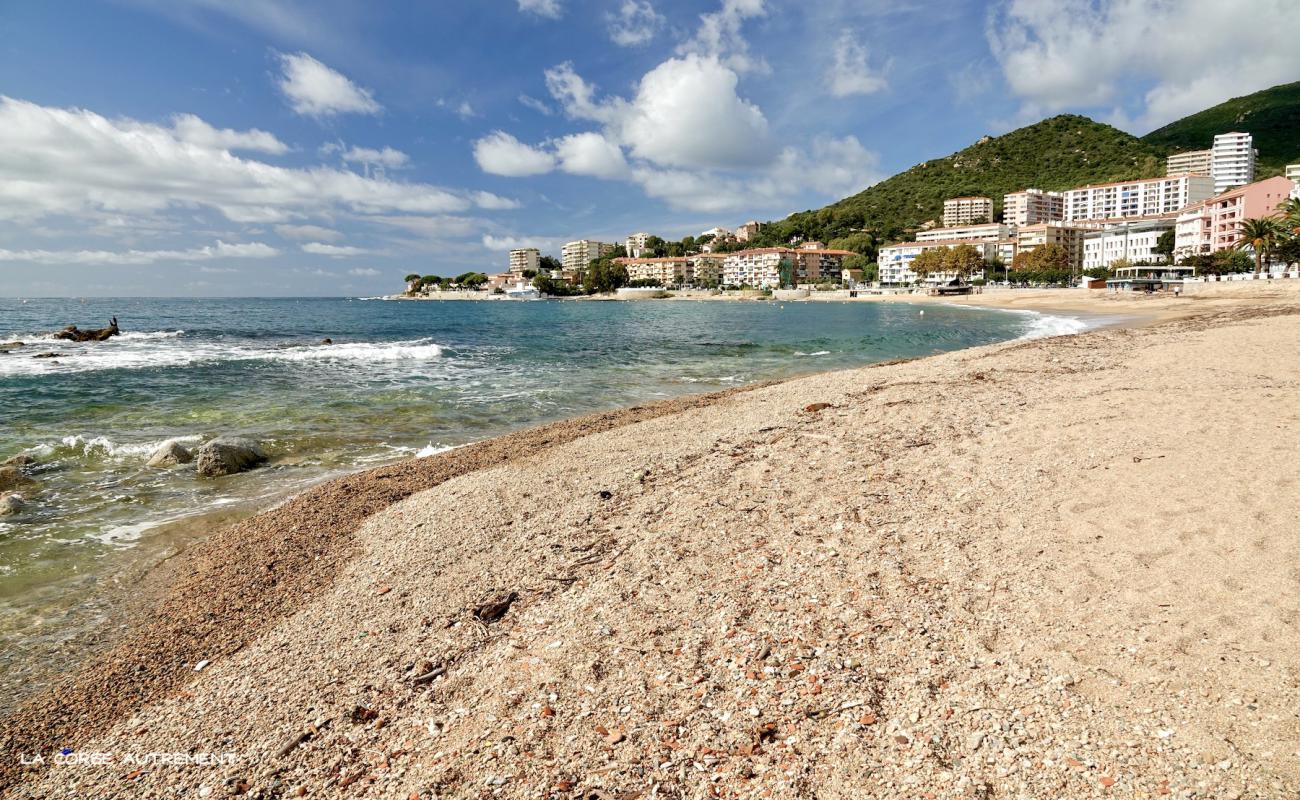 Photo de Plage Trottel avec sable lumineux de surface